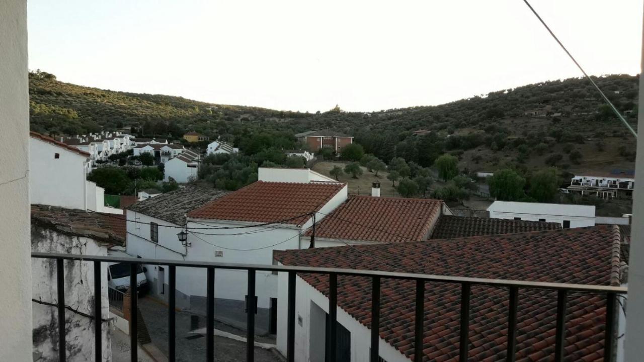 Casa Rural Sierra De Huelva Aroche Exterior foto